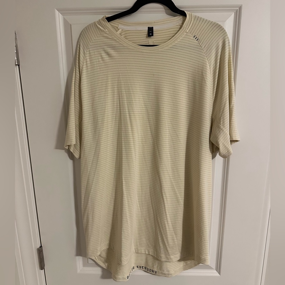 Licensed to train men’s lulu yellow shirt